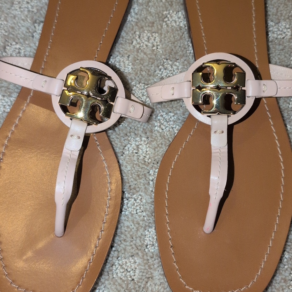 Tory Burch Square Toed Miller Sandal Leather Seashell Pink Gold Toned Logo 8 1/2 - Picture 9 of 10